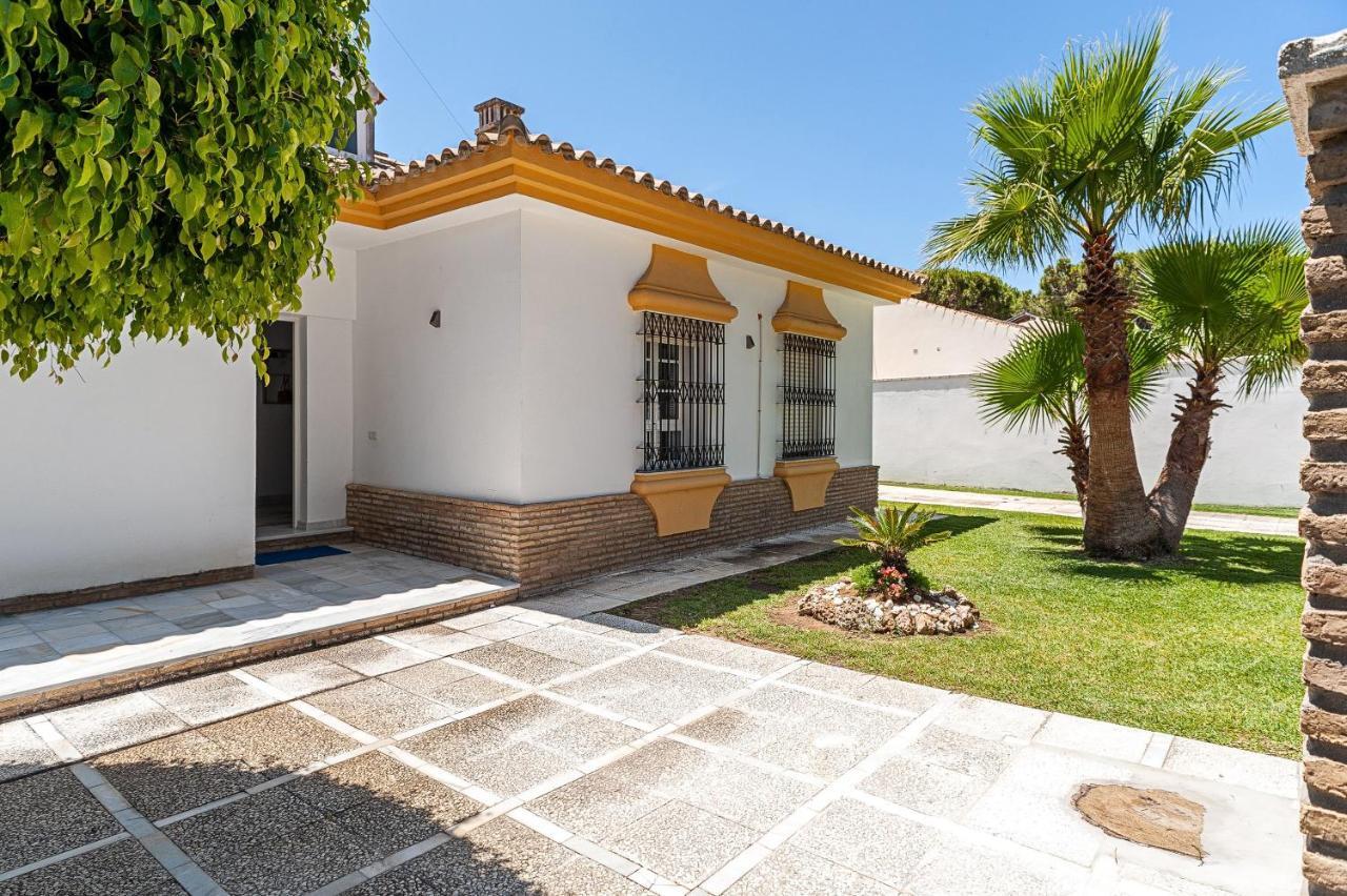 Villa Con Encanto Cerca De La Playa Roche Bagian luar foto