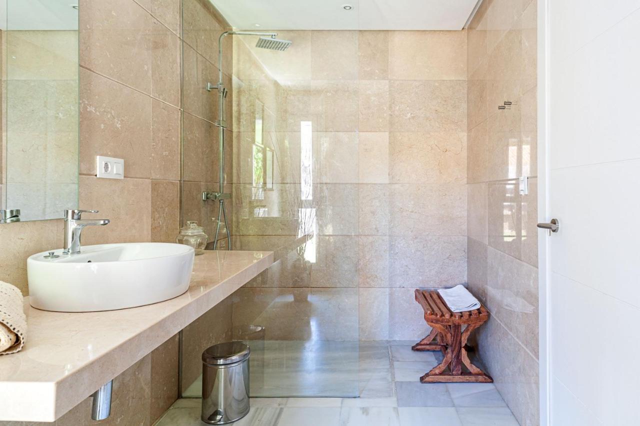 Villa Con Encanto Cerca De La Playa Roche Bagian luar foto