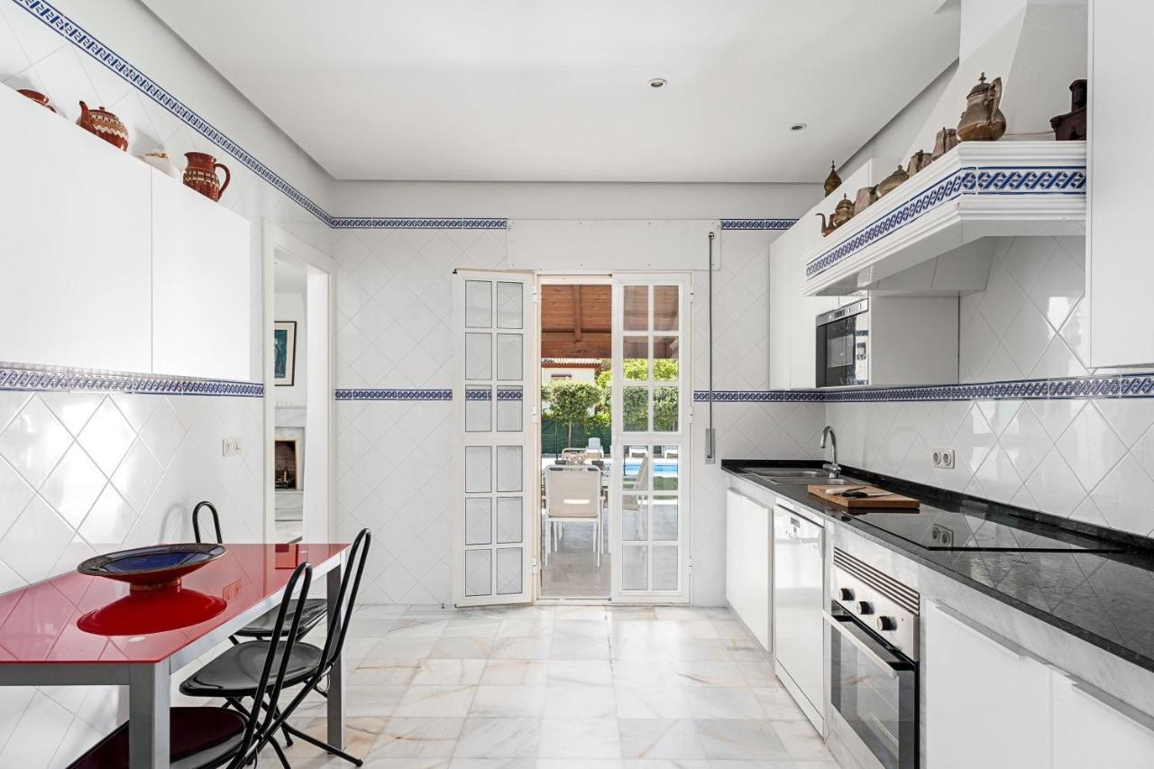 Villa Con Encanto Cerca De La Playa Roche Bagian luar foto